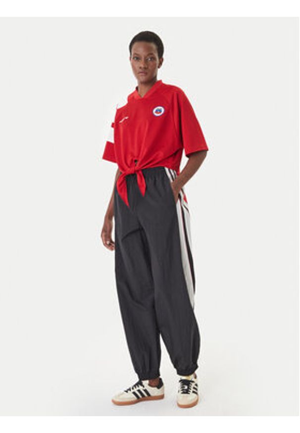 Adidas - adidas Spodnie dresowe Sport Santiago KC9116 Czarny Loose Fit. Kolor: czarny. Materiał: syntetyk