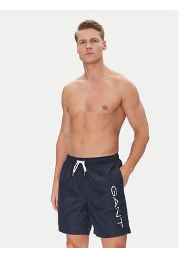 GANT - Gant Szorty kąpielowe 920006300 Granatowy Regular Fit. Kolor: niebieski. Materiał: syntetyk