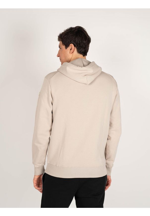 Invicta Bluza | 4454252 / U | Mężczyzna | Beżowy. Okazja: na co dzień. Typ kołnierza: kaptur. Kolor: beżowy. Materiał: bawełna. Wzór: aplikacja. Styl: casual