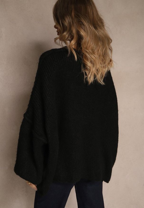 Renee - Czarny Niezapinany Kardigan Nietoperzowy z Dodatkiem Wełny i Wiskozy Rallidia. Kolor: czarny. Materiał: wełna, wiskoza. Wzór: gładki