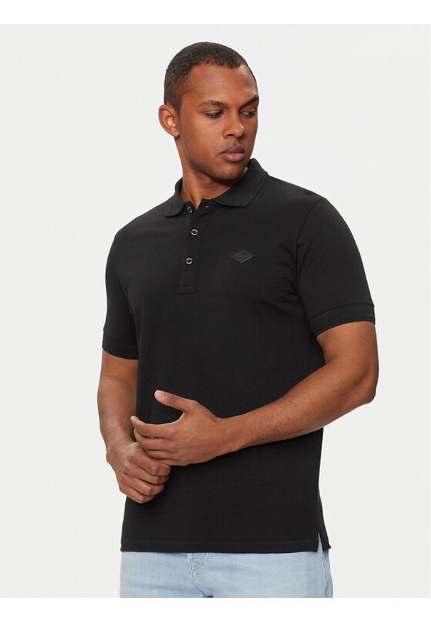 Replay Polo M6548.000.23070 Czarny Regular Fit. Typ kołnierza: polo. Kolor: czarny. Materiał: bawełna