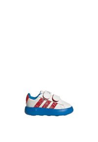 Adidas - Pantofelki dla dzieci adidas x Marvel Spider-Man Grand. Kolor: biały, czerwony, wielokolorowy, niebieski. Wzór: motyw z bajki