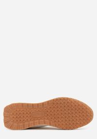 Born2be - Beżowe Buty Sportowe Sneakersy z Ozdobnymi Naszyciami Aerylia. Kolor: beżowy. Materiał: jeans. Wzór: aplikacja #4