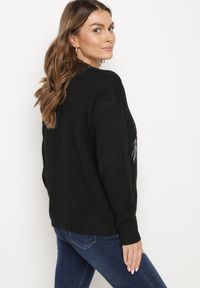 Born2be - Czarny Sweter z Ozdobnym Haftem z Przodu Minavira. Okazja: na co dzień. Kolor: czarny. Materiał: jeans. Wzór: haft. Styl: klasyczny, elegancki, casual