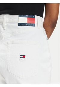 Tommy Jeans Jeansy Julie DW0DW17612 Biały Straight Fit. Kolor: biały