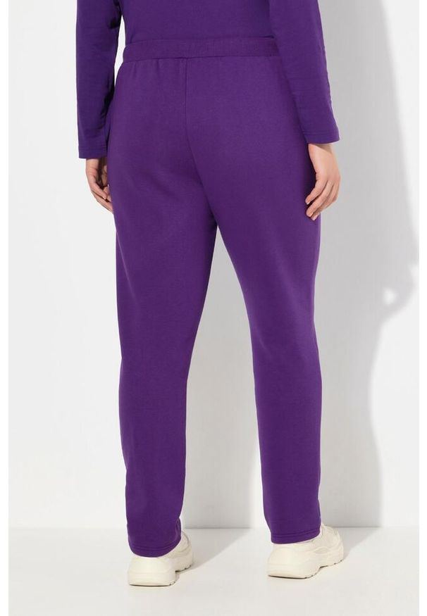 ULLA POPKEN - Damskie Spodnie dresowe miękki materiał wewnętrzny elastyczna gumka w pasie. Kolekcja: plus size. Kolor: fioletowy. Materiał: materiał, elastan, bawełna. Długość: długie