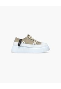 Inuikii - INUIKII MATILDA CANVAS LOW Sneakersy damskie. Okazja: na co dzień. Kolor: szary. Materiał: materiał, jeans, bawełna, guma. Szerokość cholewki: normalna #1