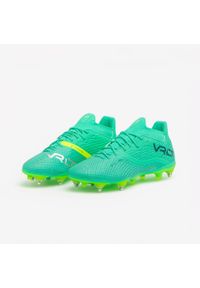 KIPSTA - Buty piłkarskie Kipsta Viralto III 3d Air Mesh SG. Kolor: zielony. Materiał: mesh. Szerokość cholewki: normalna. Sport: piłka nożna