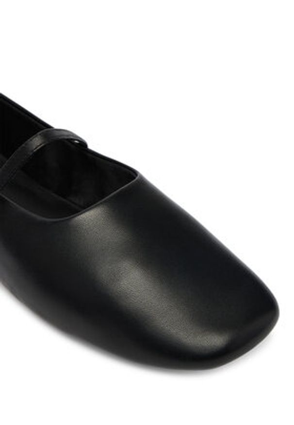 Calvin Klein Baleriny Oblique Ballerina Mj Lth Hdw HW0HW02847 Czarny. Kolor: czarny. Materiał: skóra