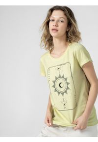 outhorn - T-shirt z nadrukiem damski. Okazja: na co dzień. Materiał: dzianina, bawełna. Wzór: nadruk. Styl: casual #8