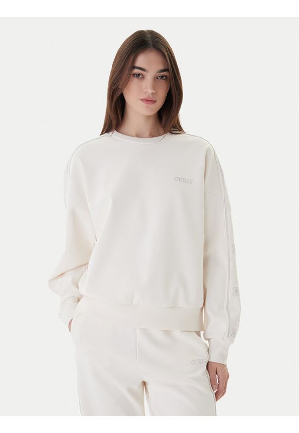 Guess Bluza V6RQ96 KCX22 Biały Regular Fit. Kolor: biały. Materiał: syntetyk