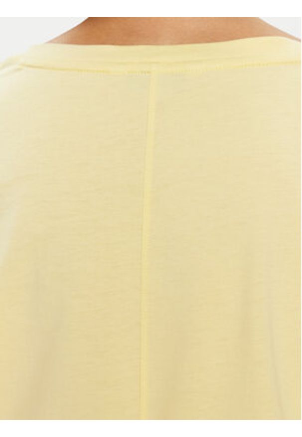 TOMMY HILFIGER - Tommy Hilfiger T-Shirt Modern WW0WW39781 Żółty Regular Fit. Kolor: żółty. Materiał: bawełna