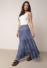 Born2be - Niebieska Spódnica z Bawełny z Wysokim Stanem Stylizowana na Jeansową Ealread. Okazja: do pracy, na co dzień, na spacer. Stan: podwyższony. Kolor: niebieski. Materiał: bawełna, jeans. Wzór: gładki. Styl: elegancki, casual #1