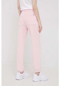 United Colors of Benetton spodnie dresowe bawełniane damskie kolor różowy gładkie. Kolor: różowy. Materiał: bawełna, dresówka. Wzór: gładki #2