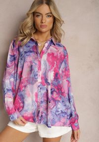 Renee - Fuksjowo-Fioletowa Koszula Ozdobiona Abstarkcyjnym Wzorem Tie-Dye Striva. Okazja: na co dzień. Kolor: różowy. Wzór: aplikacja. Styl: casual, klasyczny #3