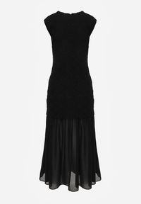 Renee - Czarna Ażurowa Sukienka z Transparentnym Dołem i Usztywnionymi Ramionami Semiris. Kolor: czarny. Wzór: ażurowy. Styl: klasyczny #5