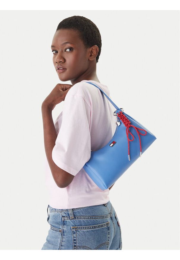 Tommy Jeans Torebka Tjw City Charm Shoulder Bag AW0AW18458 Niebieski. Kolor: niebieski. Materiał: skórzane