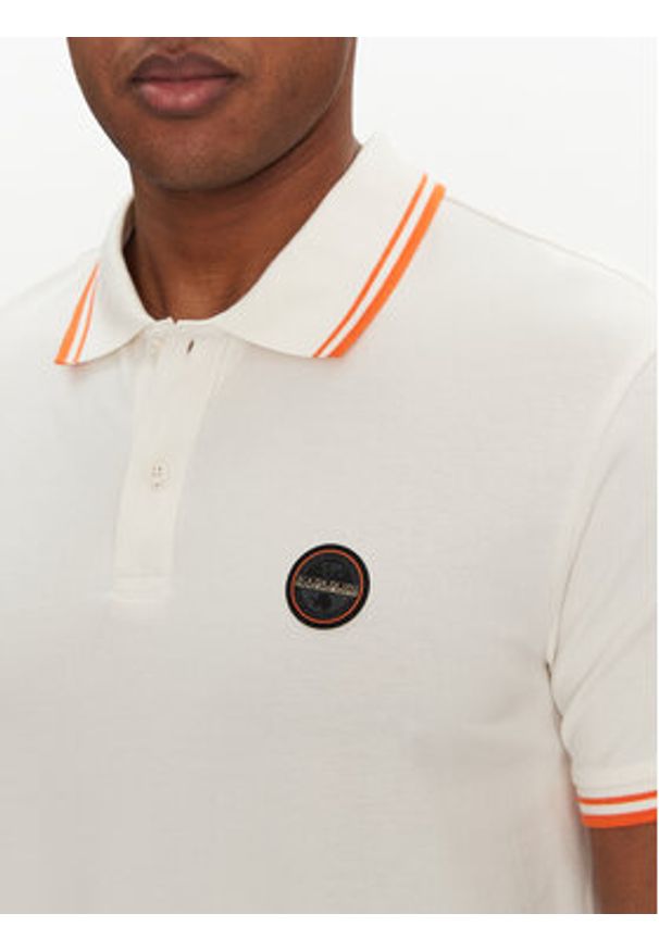 Napapijri Polo E-Macas NP0A4ID5N1A1 Biały Regular Fit. Typ kołnierza: polo. Kolor: biały. Materiał: bawełna
