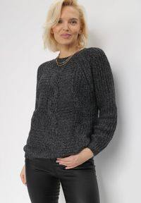 Born2be - Czarny Sweter Agathenope. Okazja: na co dzień. Kolor: czarny. Materiał: jeans, skóra. Wzór: melanż, ze splotem, aplikacja. Styl: casual, elegancki #3