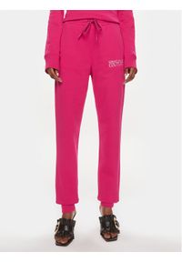 Versace Jeans Couture Spodnie dresowe 76HAAT01 Różowy Regular Fit. Kolor: różowy. Materiał: bawełna