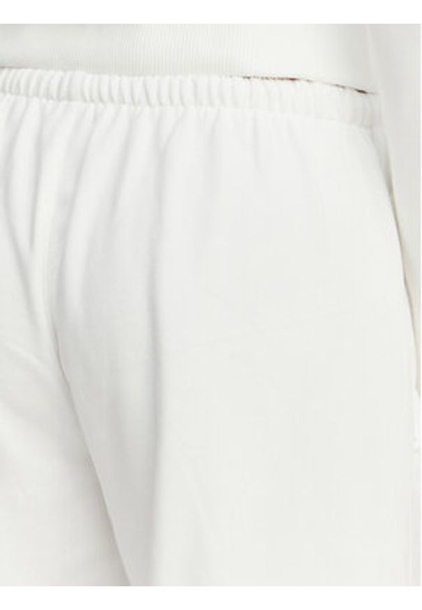 Tommy Jeans Spodnie dresowe Metallic Logo DW0DW22735 Biały Wide Leg. Kolor: biały. Materiał: bawełna