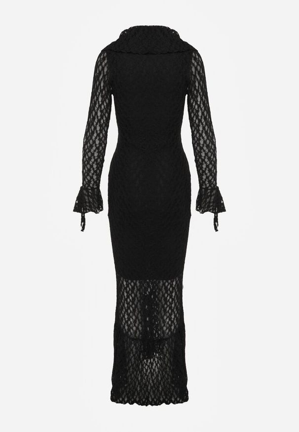 Renee - Czarna Wieczorowa Sukienka z Koronki Zdobiona Falbanami Lunetra. Typ kołnierza: dekolt w kształcie V. Kolor: czarny. Materiał: koronka. Wzór: aplikacja, koronka. Styl: wizytowy