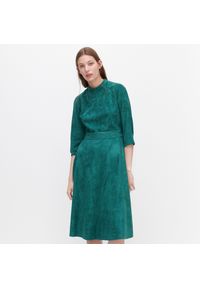 Reserved - Welurowa sukienka z paskiem - Turkusowy. Kolor: turkusowy. Materiał: welur #1