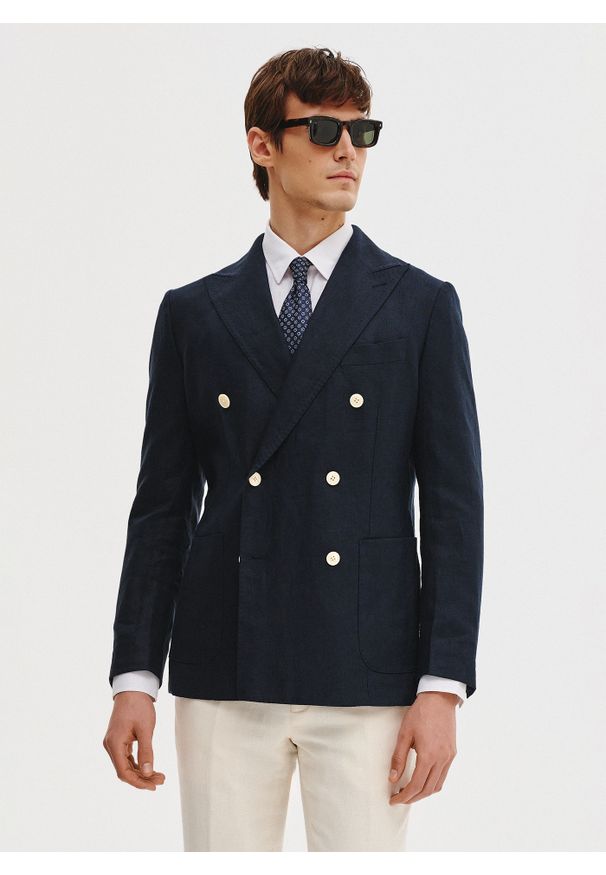 Pako Lorente - PAKO LORENTE – Lniana marynarka dwurzędowa. Materiał: len. Sezon: wiosna