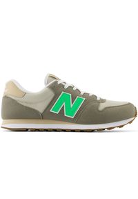 Buty unisex New Balance GM500TPG – zielone. Okazja: na co dzień. Kolor: zielony. Materiał: guma, zamsz. Szerokość cholewki: normalna