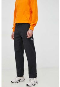 Calvin Klein Jeans spodnie męskie kolor czarny proste. Okazja: na co dzień. Kolor: czarny. Wzór: aplikacja. Styl: casual #1