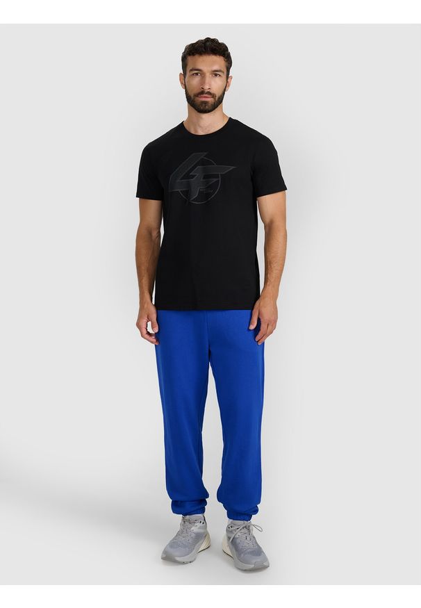 4f - 4F T-shirt regular z nadrukiem męski - czarny XL. Kolor: czarny. Materiał: włókno, skóra, materiał, bawełna. Wzór: nadruk. Styl: klasyczny