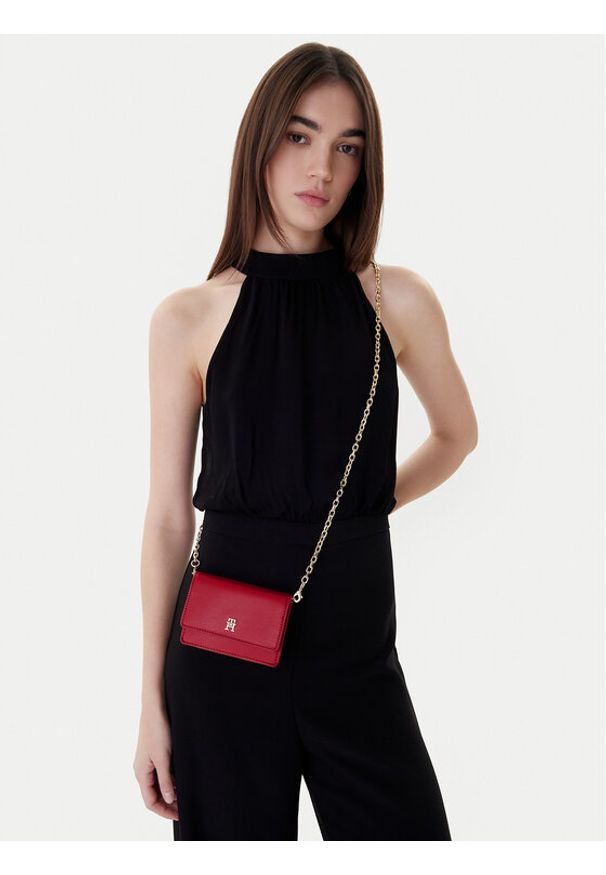 TOMMY HILFIGER - Tommy Hilfiger Torebka Th Icon Card Holder W/Chain AW0AW18248 Czerwony. Kolor: czerwony. Materiał: skórzane