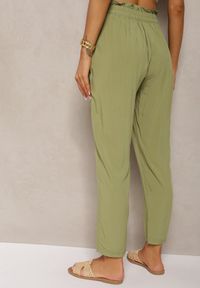 Renee - Zielone Spodnie z Bawełny Typu Paper Bag High Waist z Gumką w Talii Kitanea. Okazja: do pracy, na co dzień. Stan: podwyższony. Kolor: zielony. Materiał: bawełna. Styl: casual #5