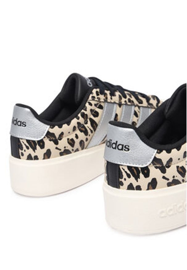 Adidas - adidas Sneakersy Streettalk Bold Shoes Junior KI0050 Beżowy. Kolor: beżowy. Materiał: skóra