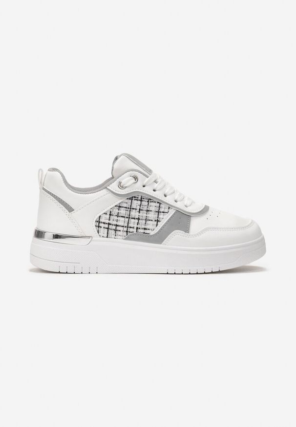 Renee - Białe Sneakersy Ozdobione Wstawką z Tweedowego Materiału Saini. Nosek buta: okrągły. Zapięcie: sznurówki. Kolor: biały. Materiał: materiał. Wzór: aplikacja. Sezon: jesień, wiosna. Obcas: na obcasie. Wysokość obcasa: niski