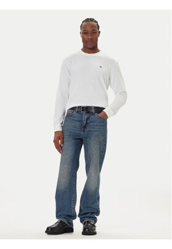 Calvin Klein Jeans Longsleeve Easy LV04RD247G Biały Regular Fit. Kolor: biały. Materiał: bawełna. Długość rękawa: długi rękaw