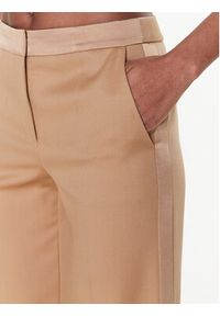 BOSS - Boss Spodnie materiałowe Tackea 50486277 Beżowy Relaxed Fit. Kolor: beżowy. Materiał: wełna #4