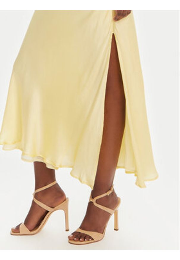 TwinSet - TWINSET Sukienka wieczorowa 251TP2370 Beżowy Regular Fit. Kolor: beżowy. Materiał: syntetyk. Styl: wizytowy