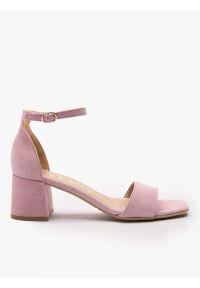 Ryłko - Jasnoróżowe sandały na obcasie. Zapięcie: sprzączka. Kolor: różowy. Materiał: welur, skóra. Sezon: lato. Obcas: na obcasie. Styl: elegancki. Wysokość obcasa: średni #1