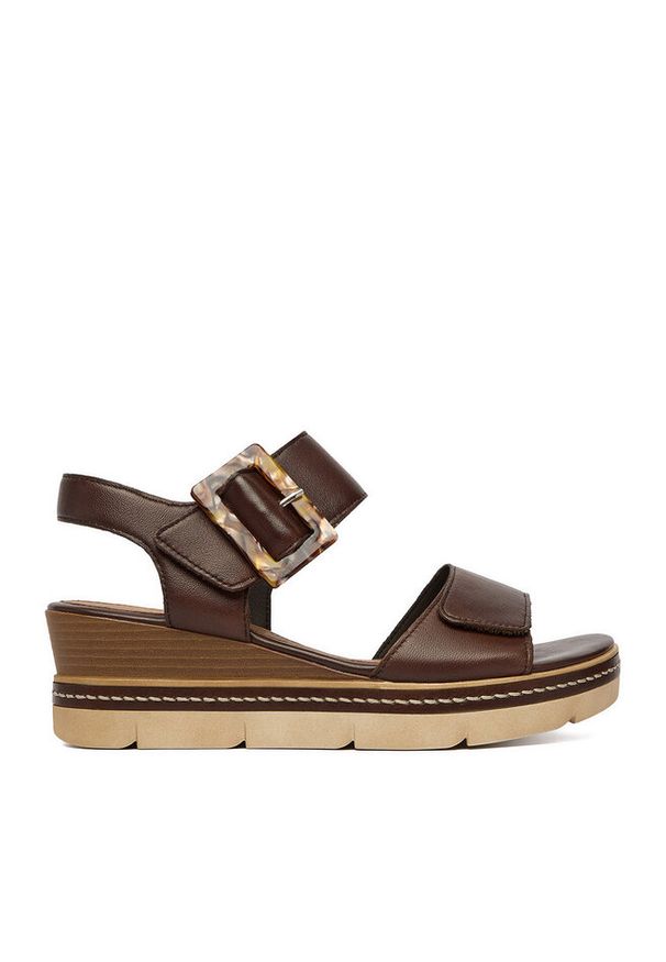 Sandały Remonte. Kolor: brązowy