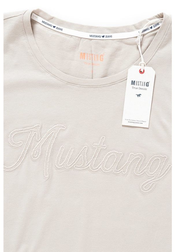 Mustang - MUSTANG T SHIRT DAMSKI Alexia C Embro Dove 1009060 4025. Wzór: nadruk