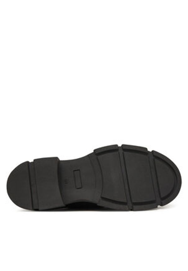 Guess Półbuty FMFFIO SUE13 Czarny. Kolor: czarny. Materiał: zamsz, skóra