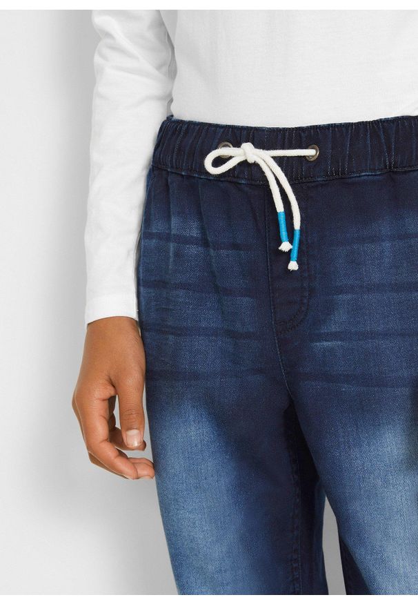 bonprix - Dżinsy dresowe o kroju regular fit z prostymi nogawkami. Okazja: na uczelnię. Kolor: niebieski