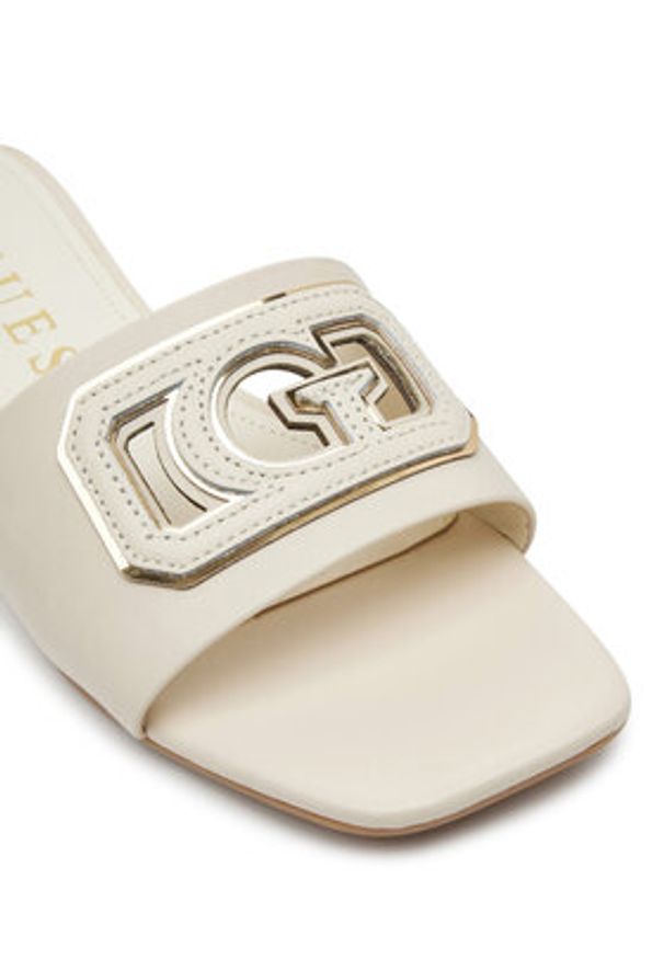 Guess Klapki FLJTAR LEA19 Écru. Materiał: skóra