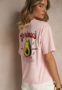 Renee - Różowy T-shirt z Bawełną ze Wzorem Awokado Tilannia. Okazja: na co dzień. Kolor: różowy. Materiał: bawełna. Styl: casual #3