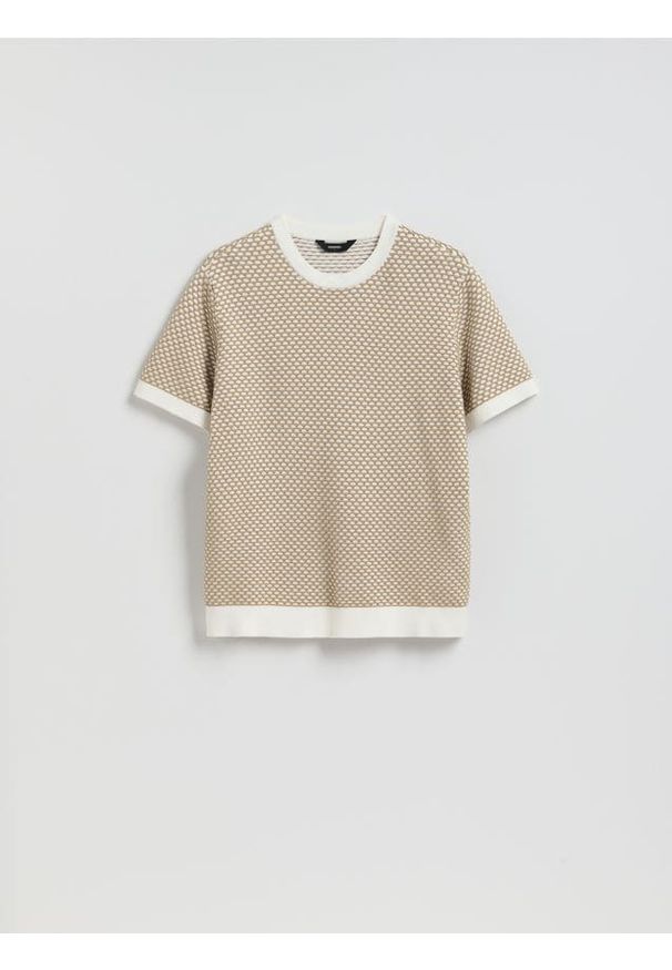 Reserved - Strukturalny sweter z krótkim rękawem - beżowy. Kolor: beżowy. Materiał: dzianina, bawełna. Długość rękawa: krótki rękaw. Długość: krótkie