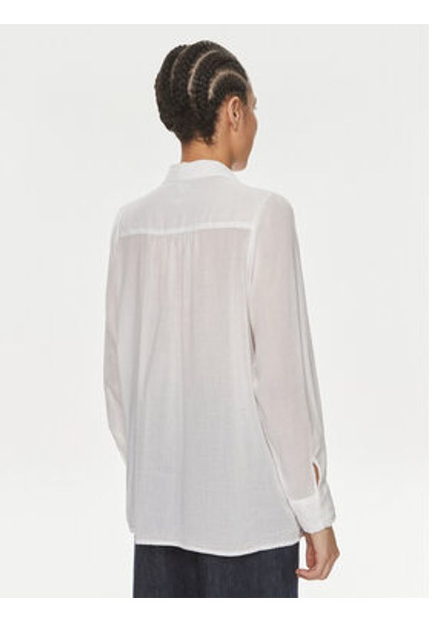 Lee Koszula Shirred 112351208 Biały Relaxed Fit. Kolor: biały. Materiał: bawełna
