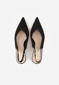 Born2be - Czarne Ażurowe Sandały na Niskiej Szpilce z Noskiem w Szpic Balnalia. Okazja: na co dzień, na spotkanie biznesowe, na ślub cywilny, do pracy, na wesele. Kolor: czarny. Wzór: ażurowy. Styl: casual, biznesowy, klasyczny, wizytowy #9