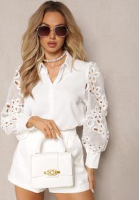 Renee - Biała Koszula z Eleganckimi Rękawami Ozdobionymi Ażurową Koronką Urecca. Kolor: biały. Materiał: koronka. Wzór: aplikacja, ażurowy, koronka. Styl: elegancki