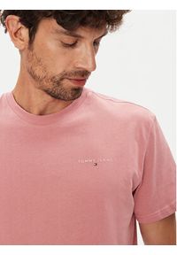Tommy Jeans T-Shirt Linear Chest DM0DM21780 Różowy Slim Fit. Kolor: różowy. Materiał: bawełna #3
